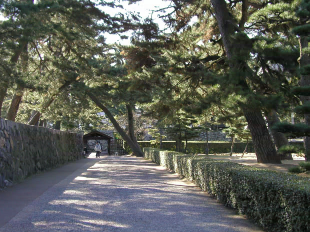 高松・玉藻公園
(620×465pixel,120.0KB)