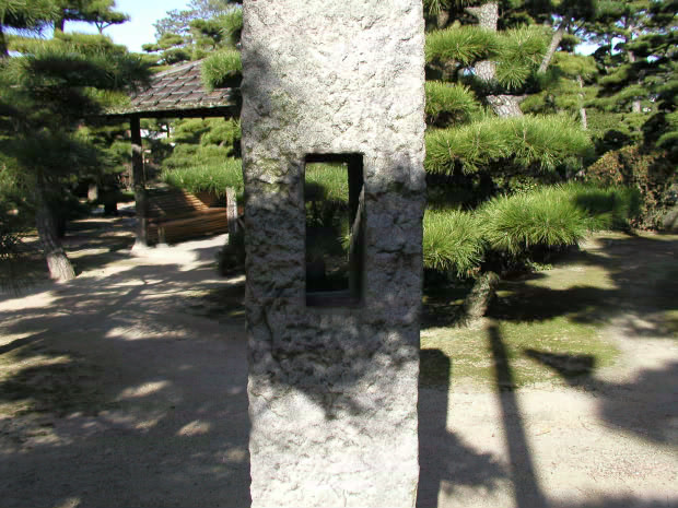 高松・玉藻公園
(620×465pixel,96.9KB)